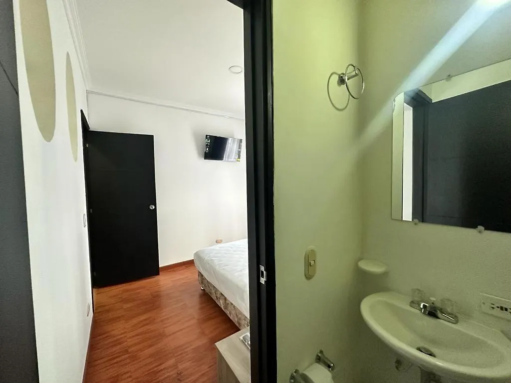 Hotel Artistico Bogota 0*,