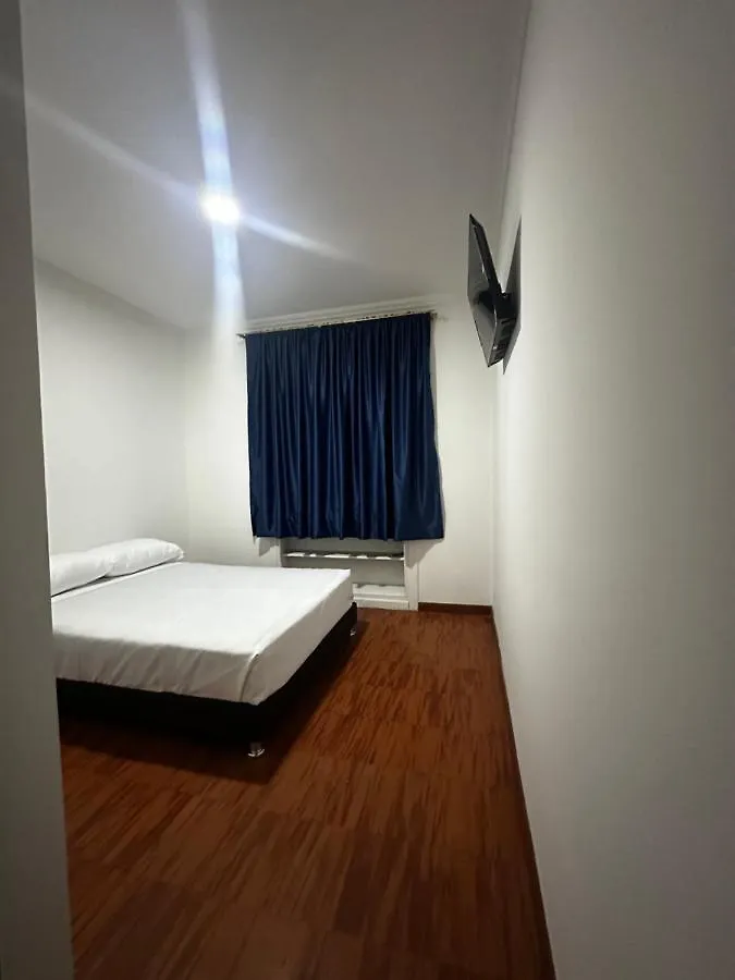 Hotel Artistico Bogota 0*,