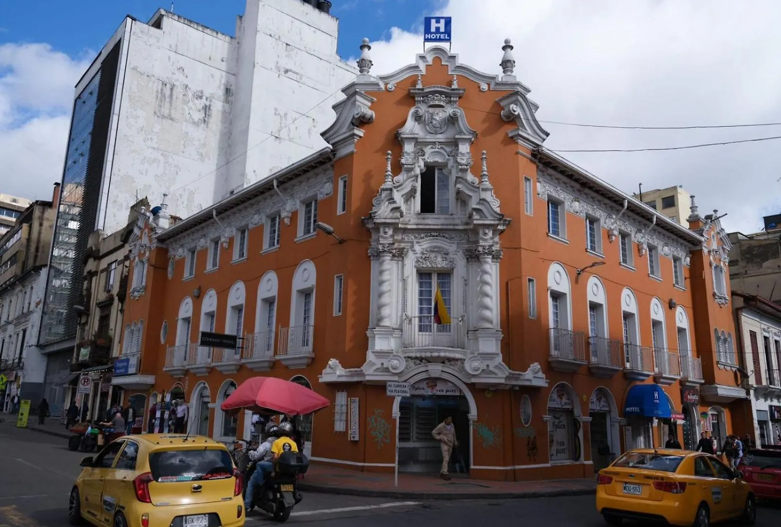 Hotel Artistico Bogota