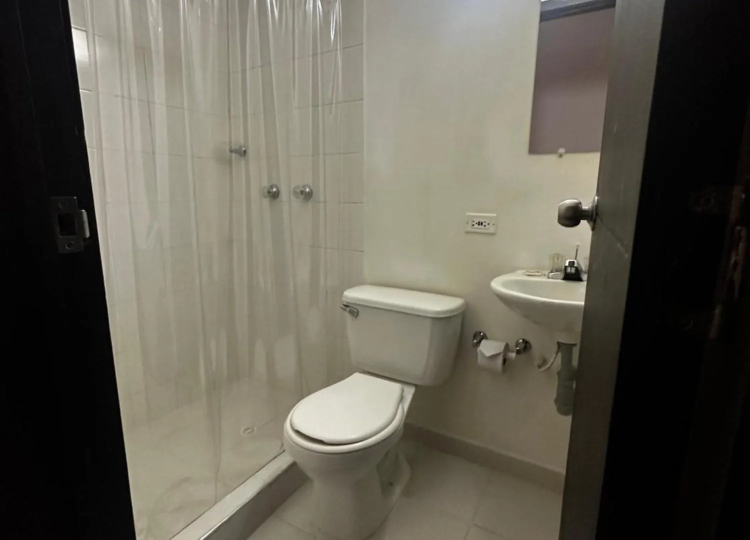 Hotel Artistico Bogota 0*,