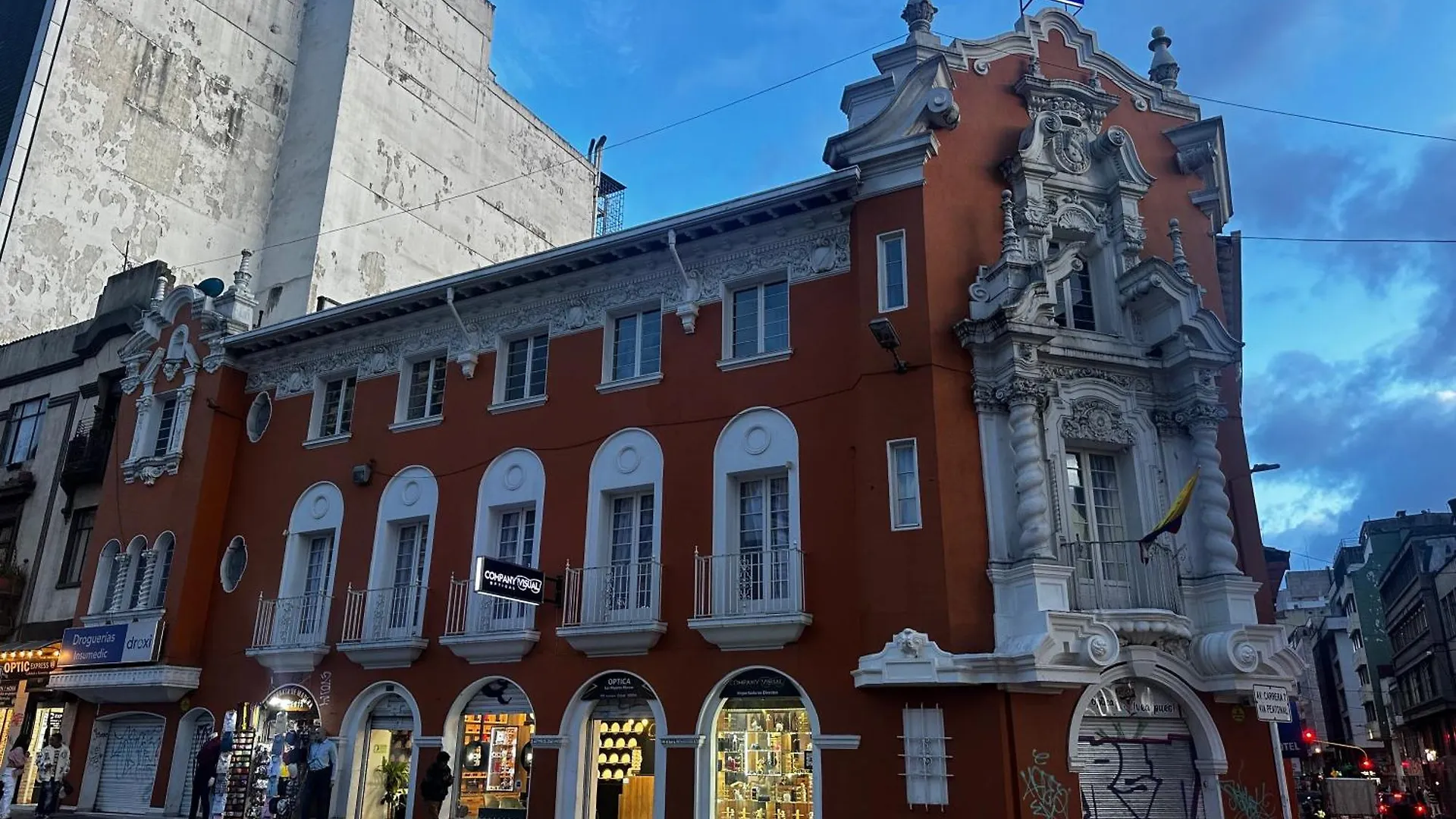 Hotel Artistico Bogota